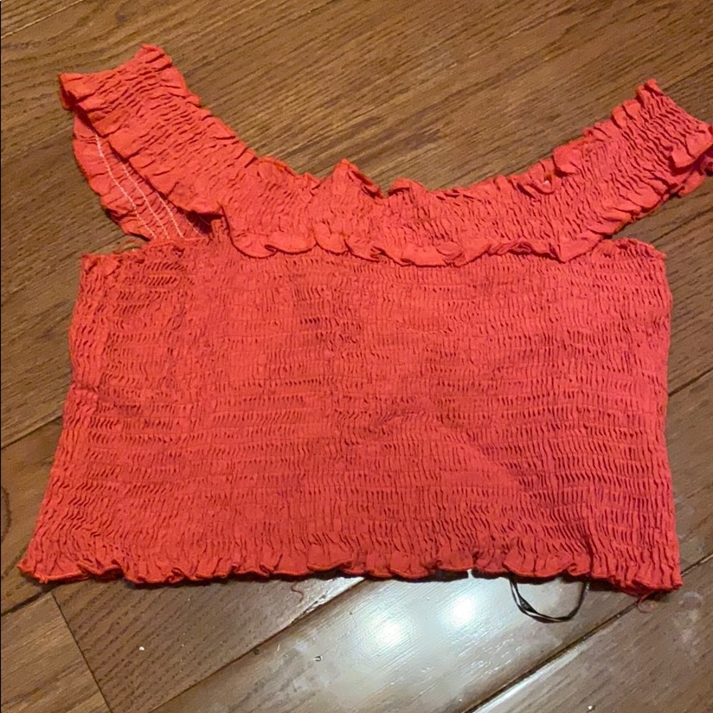 crop top